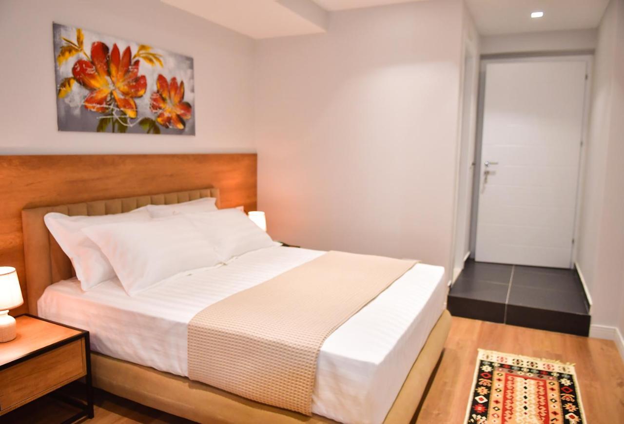 313 Villa City Center Tirana Esterno foto