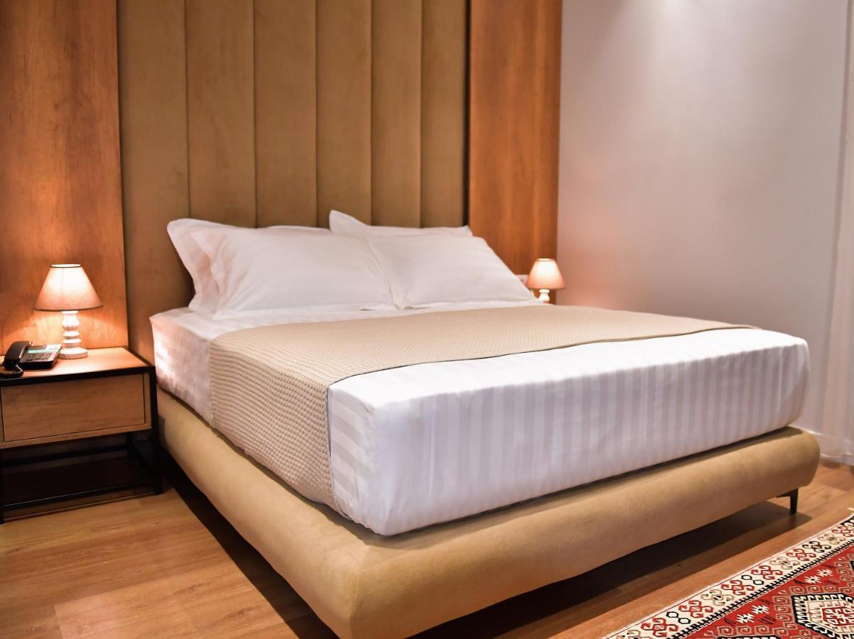 313 Villa City Center Tirana Esterno foto