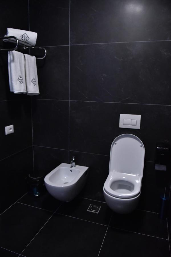 313 Villa City Center Tirana Esterno foto