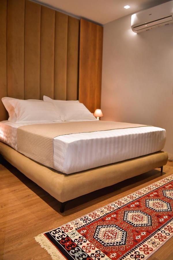 313 Villa City Center Tirana Esterno foto